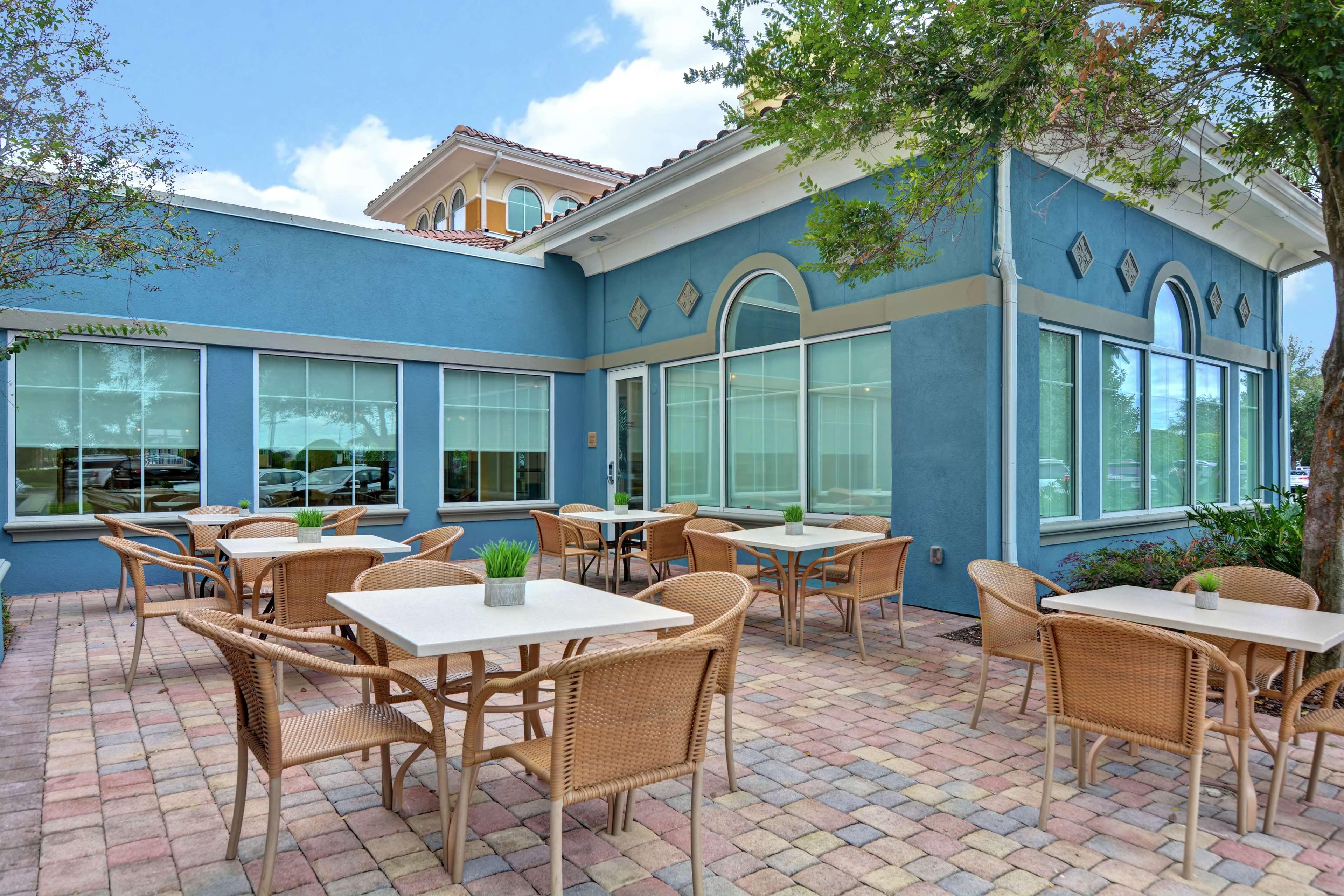 Hilton Garden Inn Orlando Lake Buena Vista Exterior foto